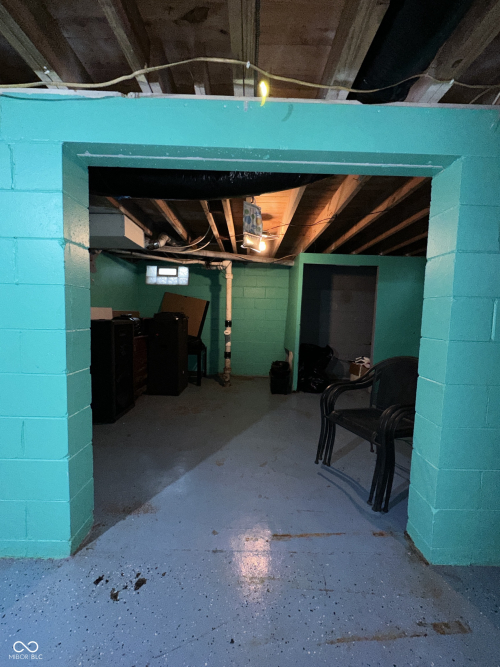 Listing Image 28