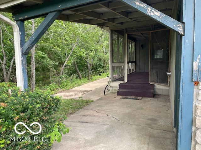 Listing Image 48