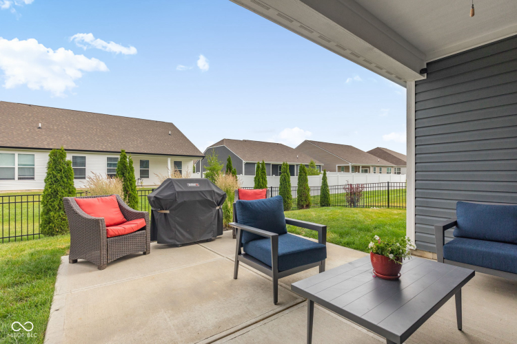 Listing Image 23
