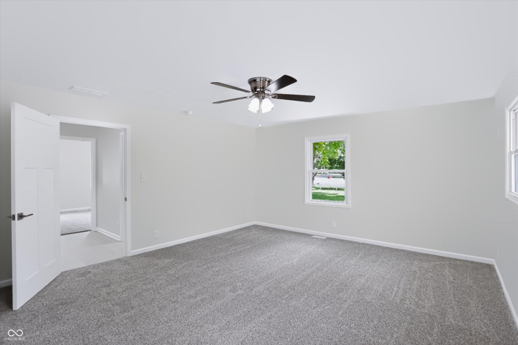 Listing Image 50