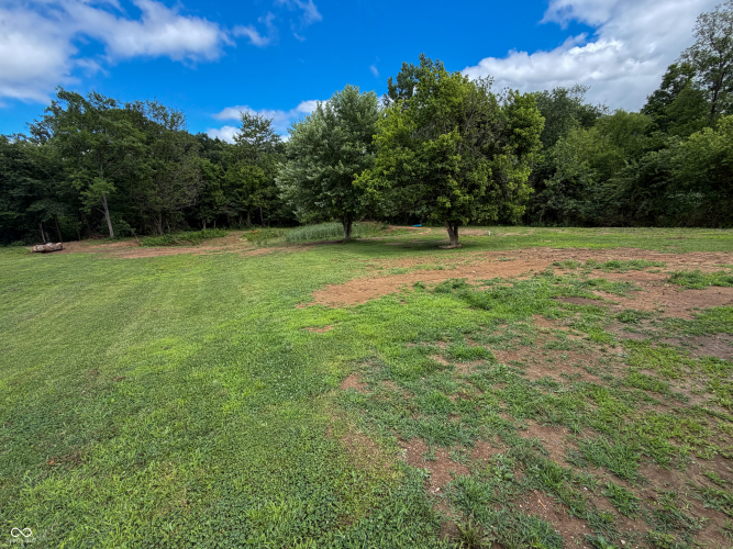 Listing Image 17