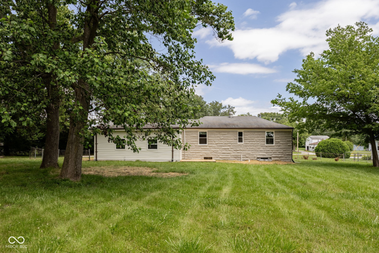 Listing Image 47