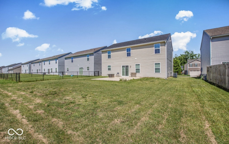 Listing Image 56