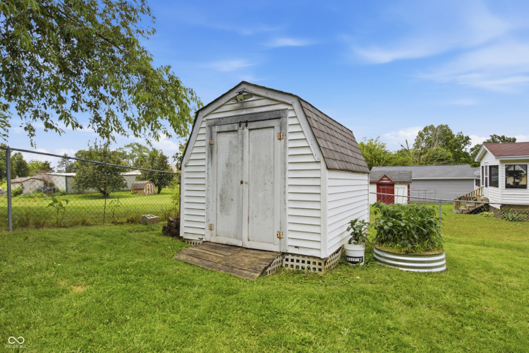 Listing Image 34