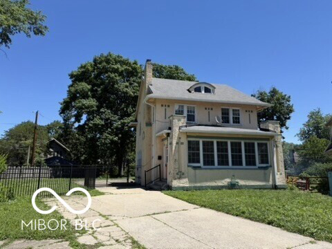 Listing Image 3