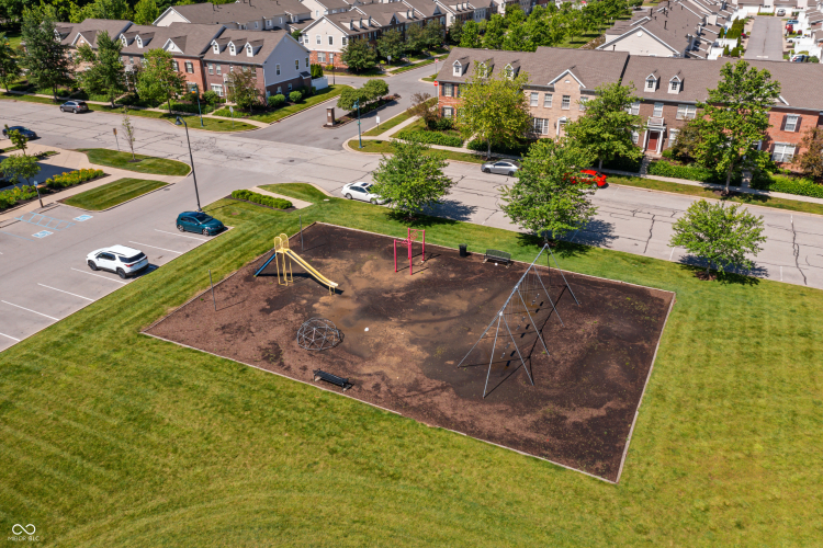 Listing Image 83