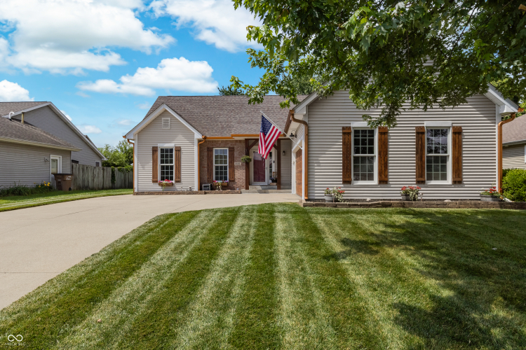 Listing Image 56