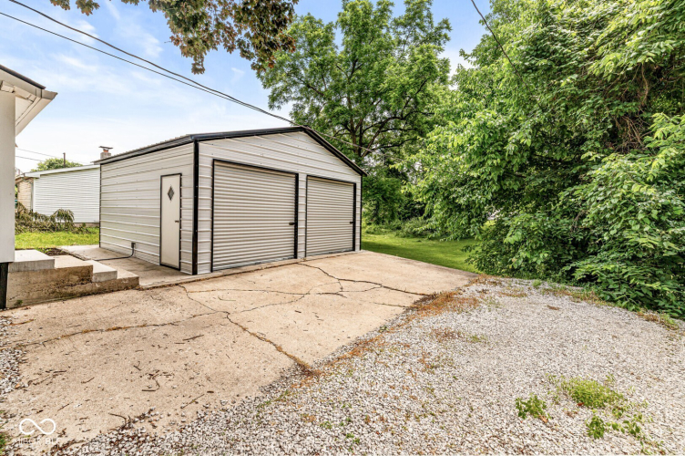 Listing Image 27