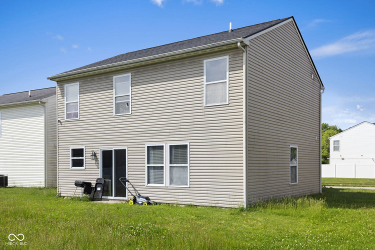 Listing Image 24