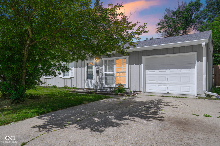 Listing Image 20