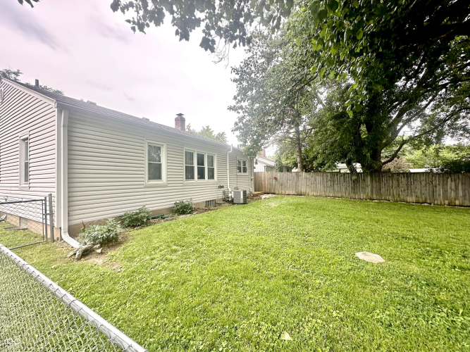 Listing Image 28