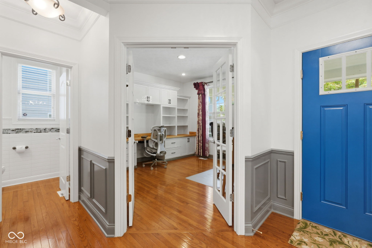 Listing Image 6
