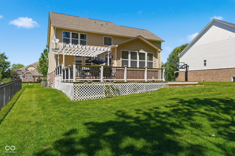 Listing Image 53