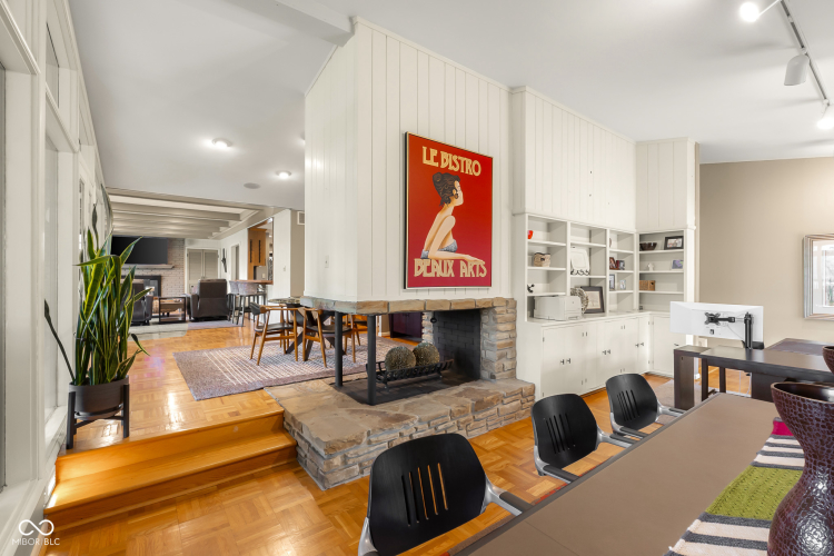 Listing Image 23