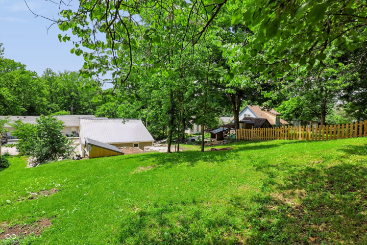 Listing Image 26
