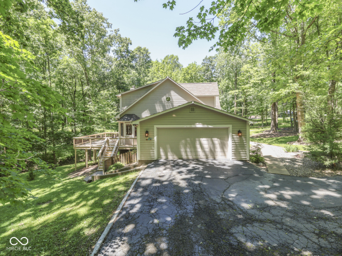 Listing Image 6