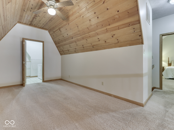 Listing Image 60