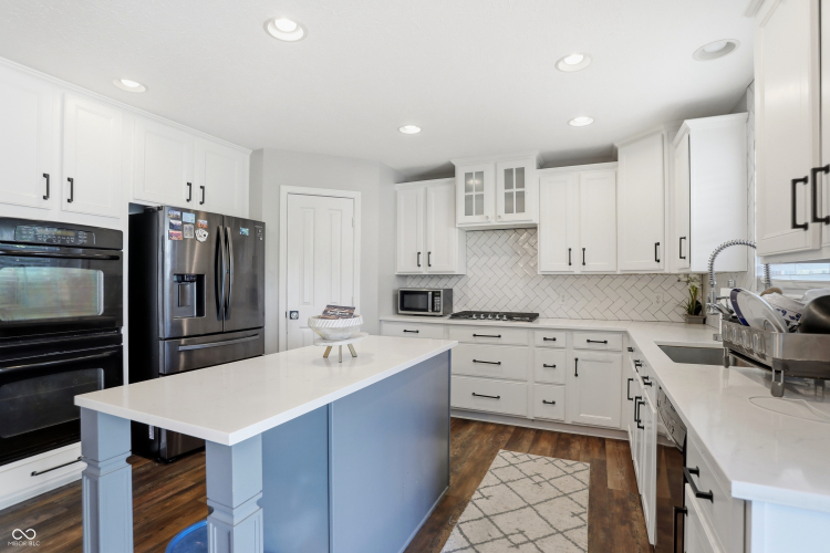 Listing Image 13