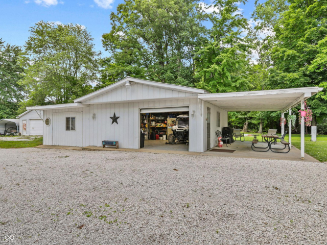 Listing Image 30