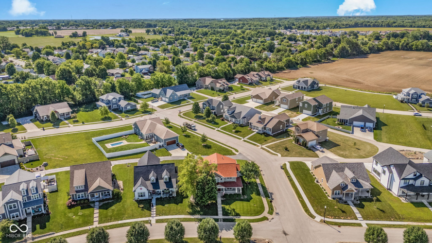 Listing Image 82