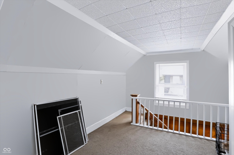 Listing Image 29