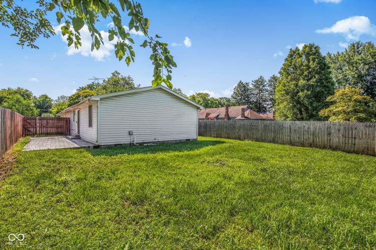 Listing Image 36