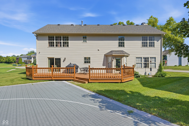 Listing Image 56