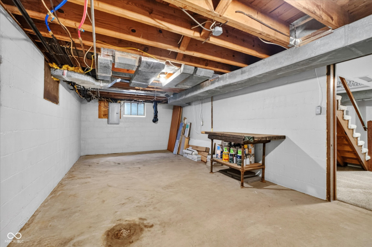 Listing Image 41