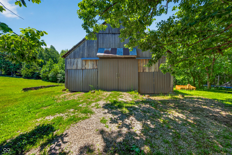 Listing Image 56