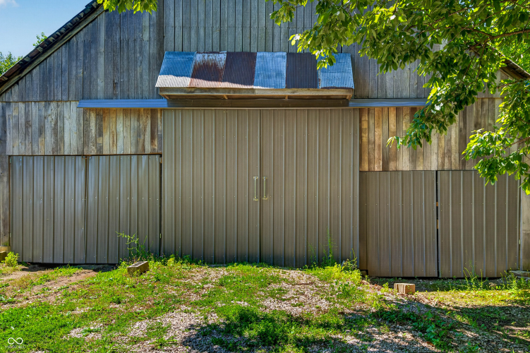 Listing Image 57