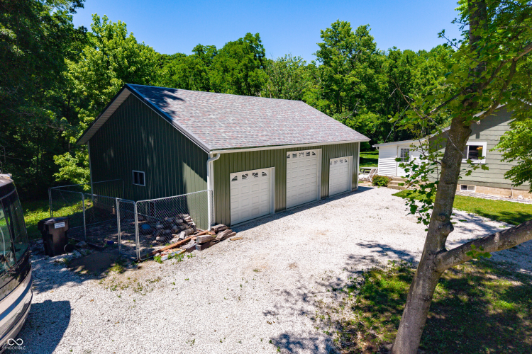Listing Image 73
