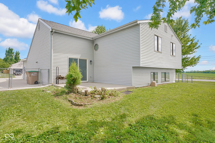 Listing Image 34