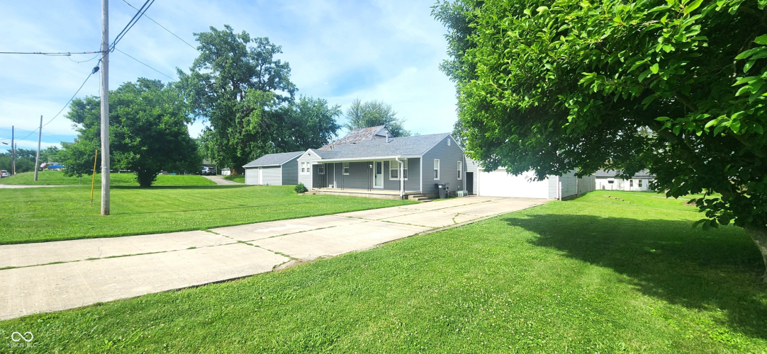 Listing Image 15