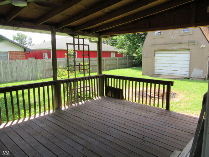 Listing Image 10