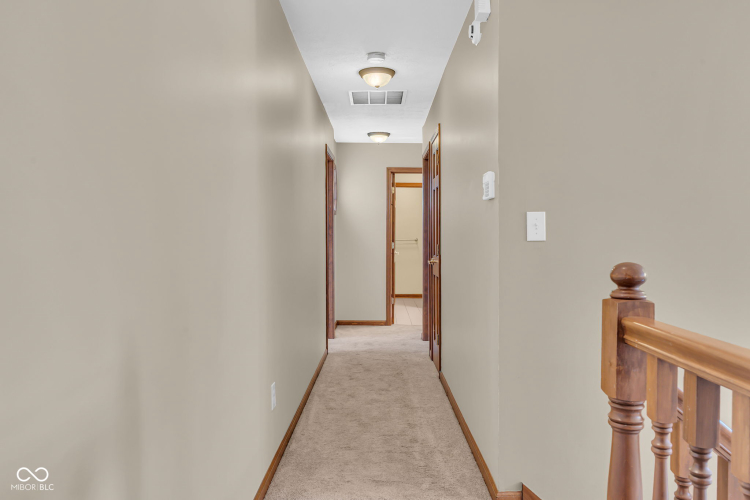 Listing Image 42