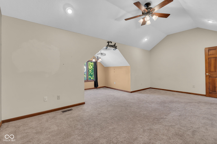 Listing Image 51