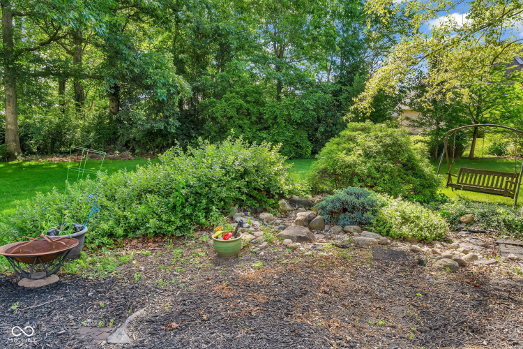 Listing Image 59