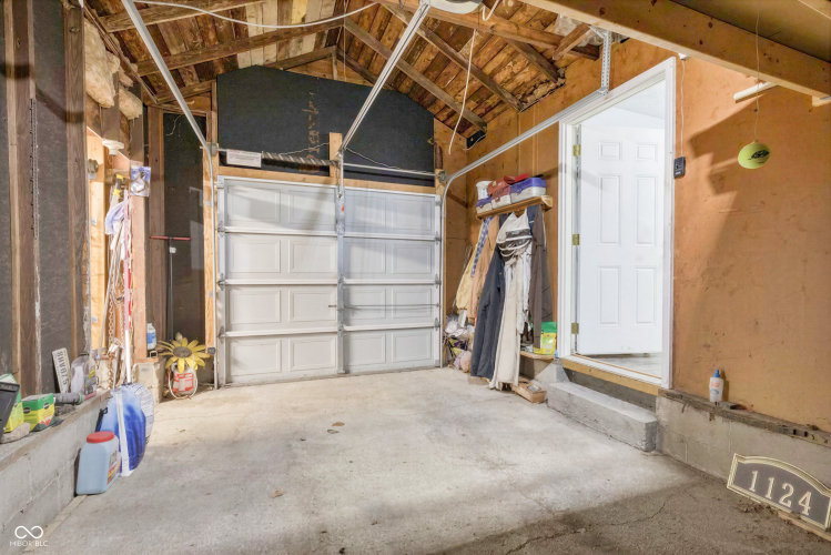 Listing Image 46
