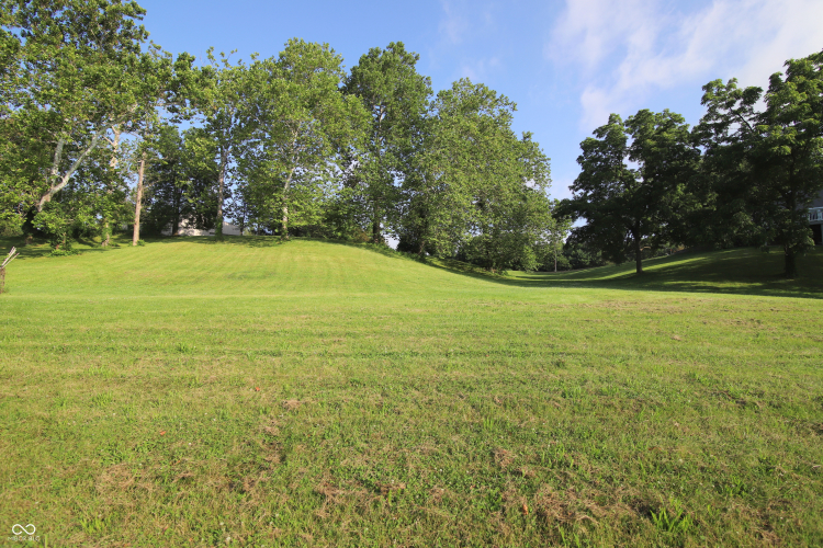 Listing Image 38