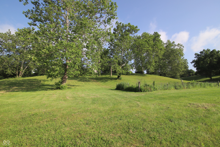 Listing Image 42