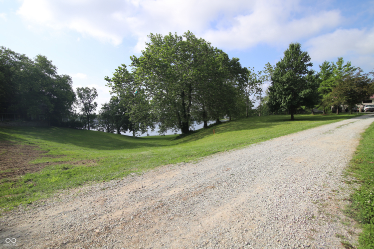 Listing Image 45