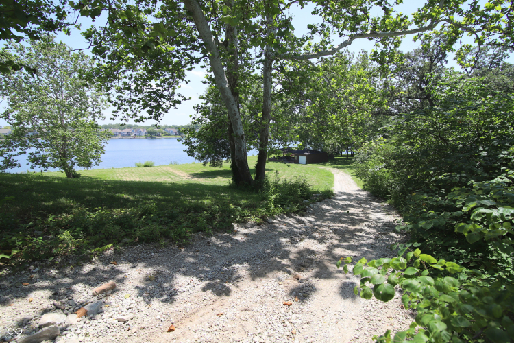 Listing Image 48