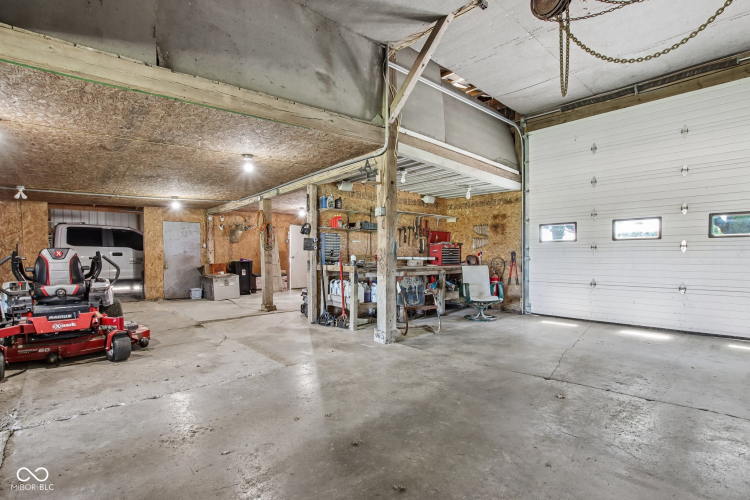 Listing Image 37