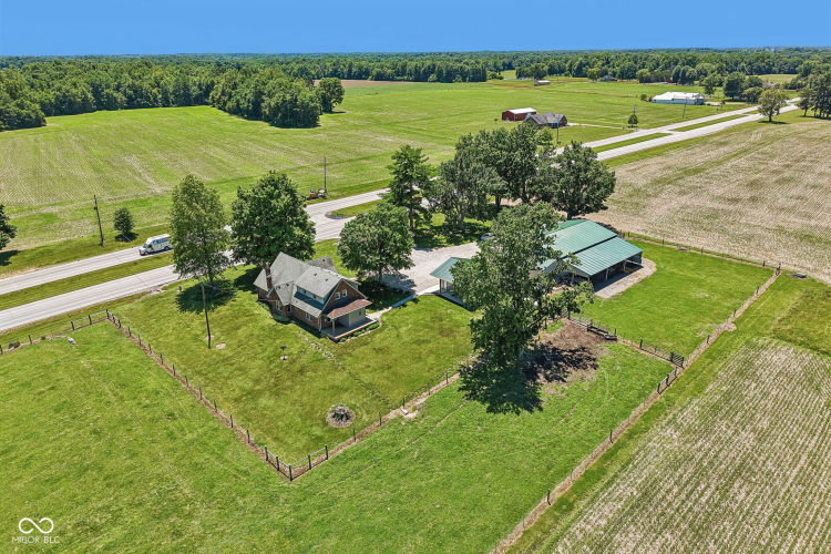 Listing Image 61