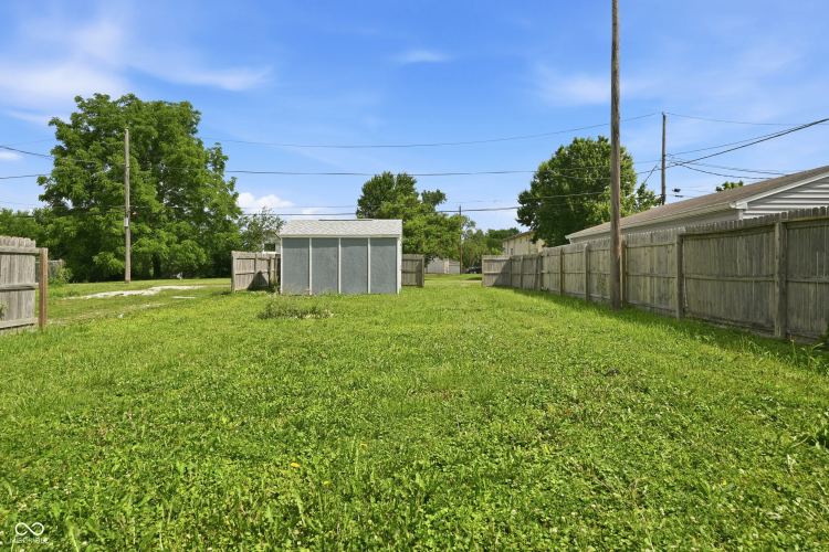Listing Image 9