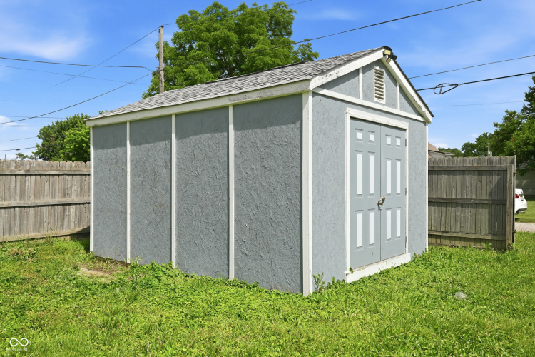 Listing Image 10