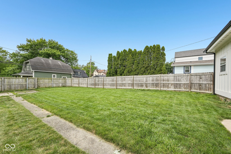 Listing Image 39