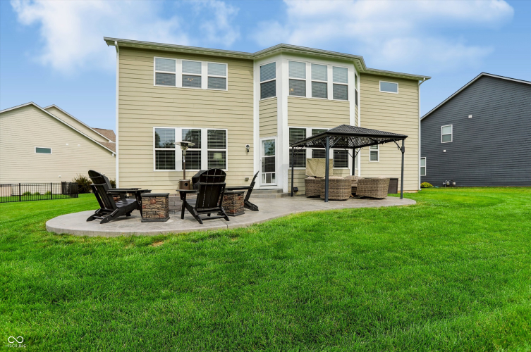 Listing Image 28