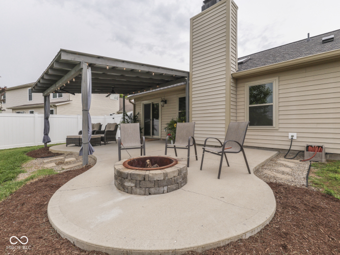 Listing Image 41