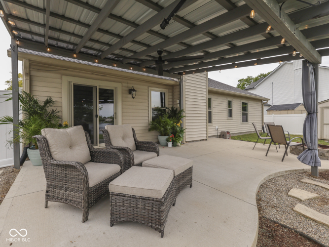 Listing Image 42